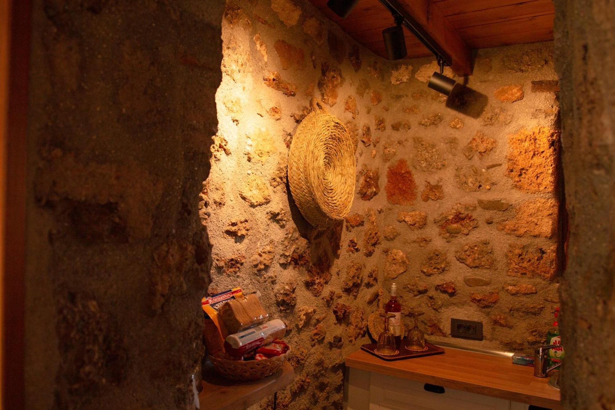 Fteri Stone House In Platanos, Akrata公寓 外观 照片
